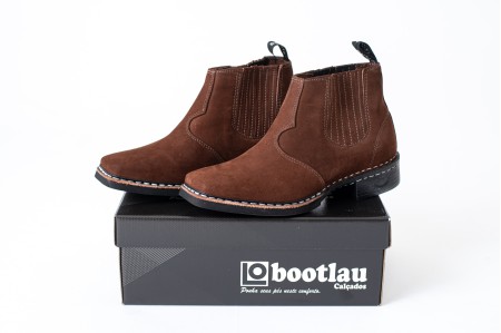 Bota Artesanal Amarok - Bico Quadrado - Cor Terra