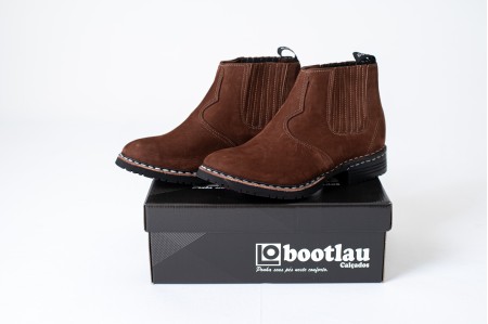 Bota Artesanal Amarok - Bico Redondo - Cor Terra